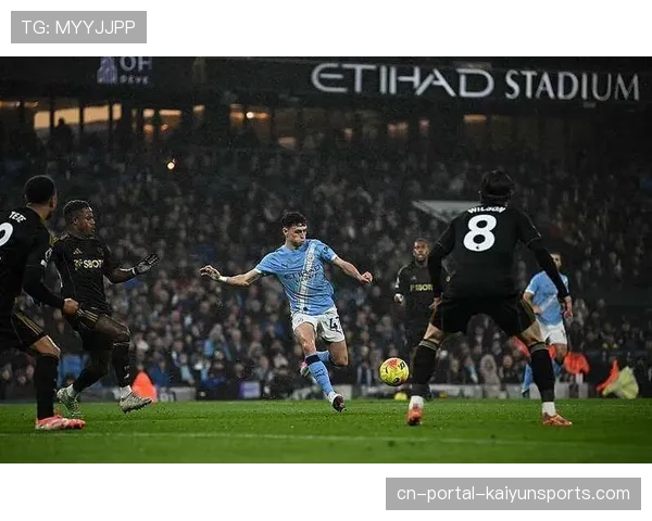 曼城主场3-0完胜AC米兰，福登传射建功